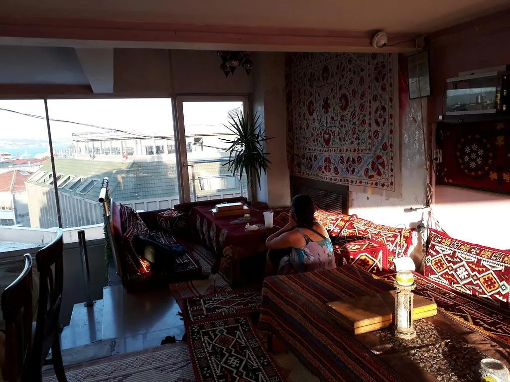 Istanbul Harmony Hostel 0*,  Turquía