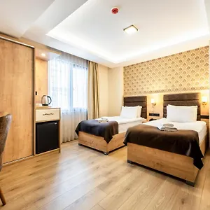 3* Otel Emin Palace